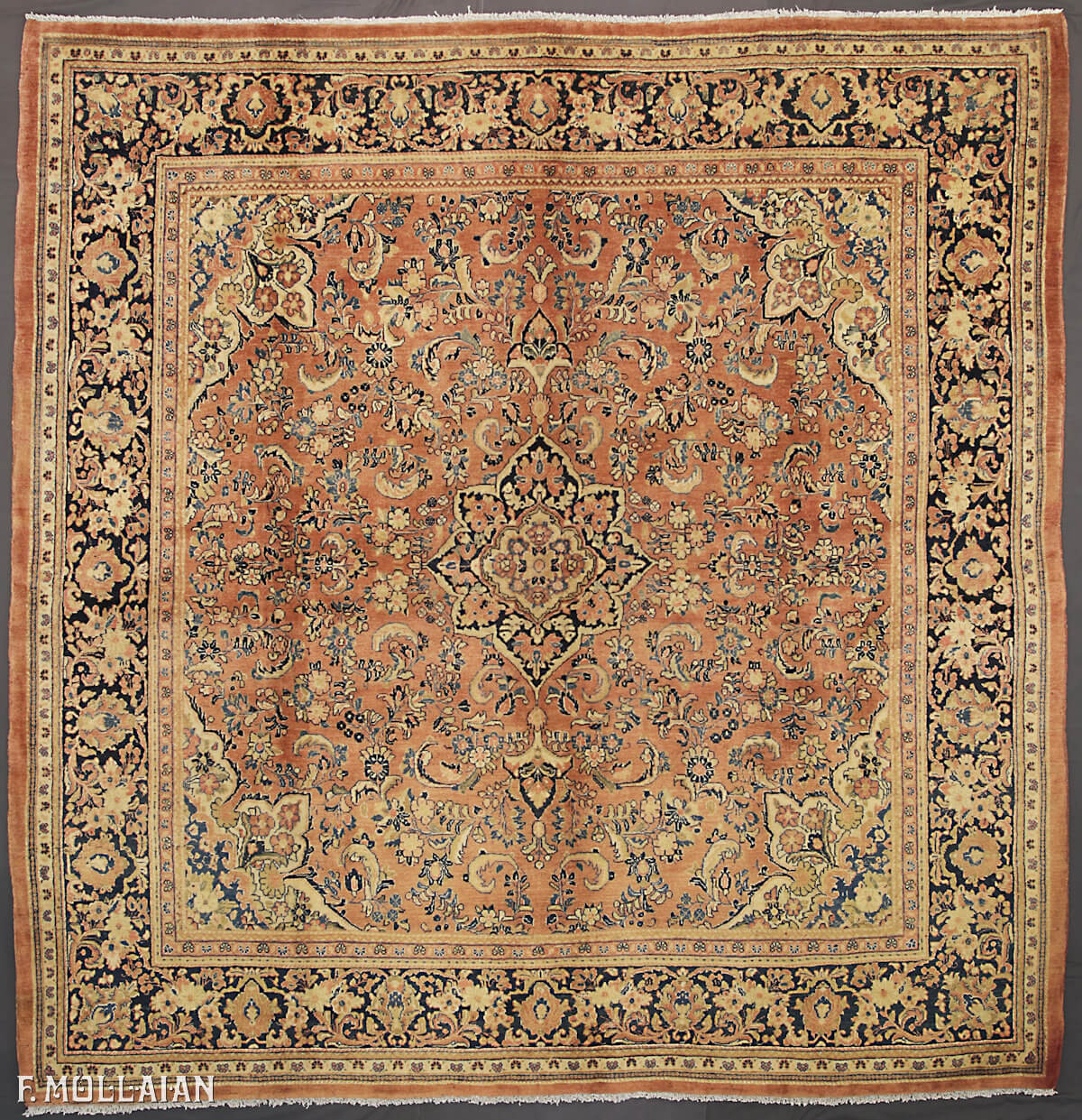 Antique Persian Saruk Rug n°:87181374